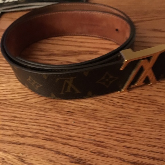 Louis Vuitton Other - Louis Vuitton belt used